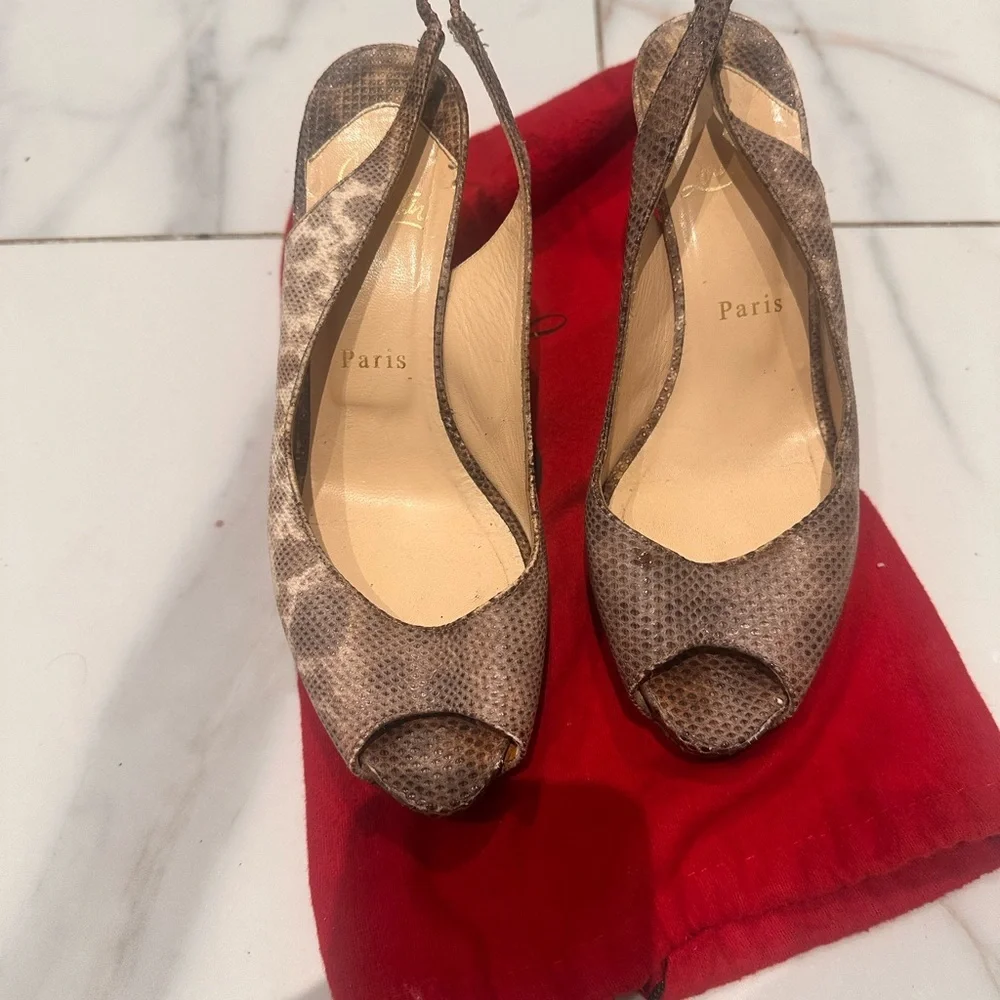 Christian Louboutin Strappy sandals 38/7.5